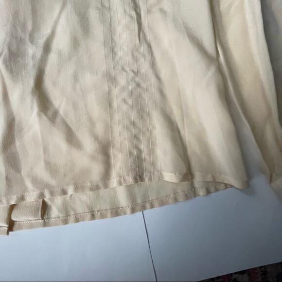 Vintage 1980s Silk Blouse Mock Neck Button Back Floral Embroidered Beaded 10 - Picture 10 of 13